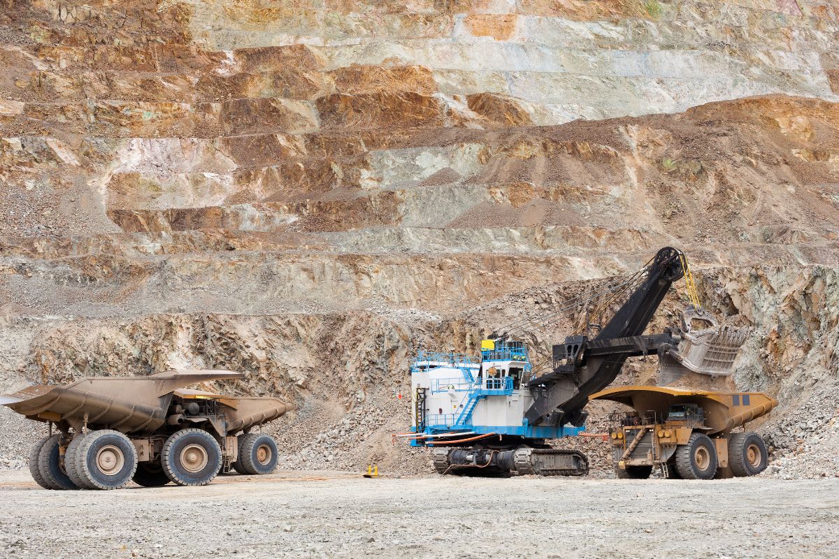 mining mine mining mine