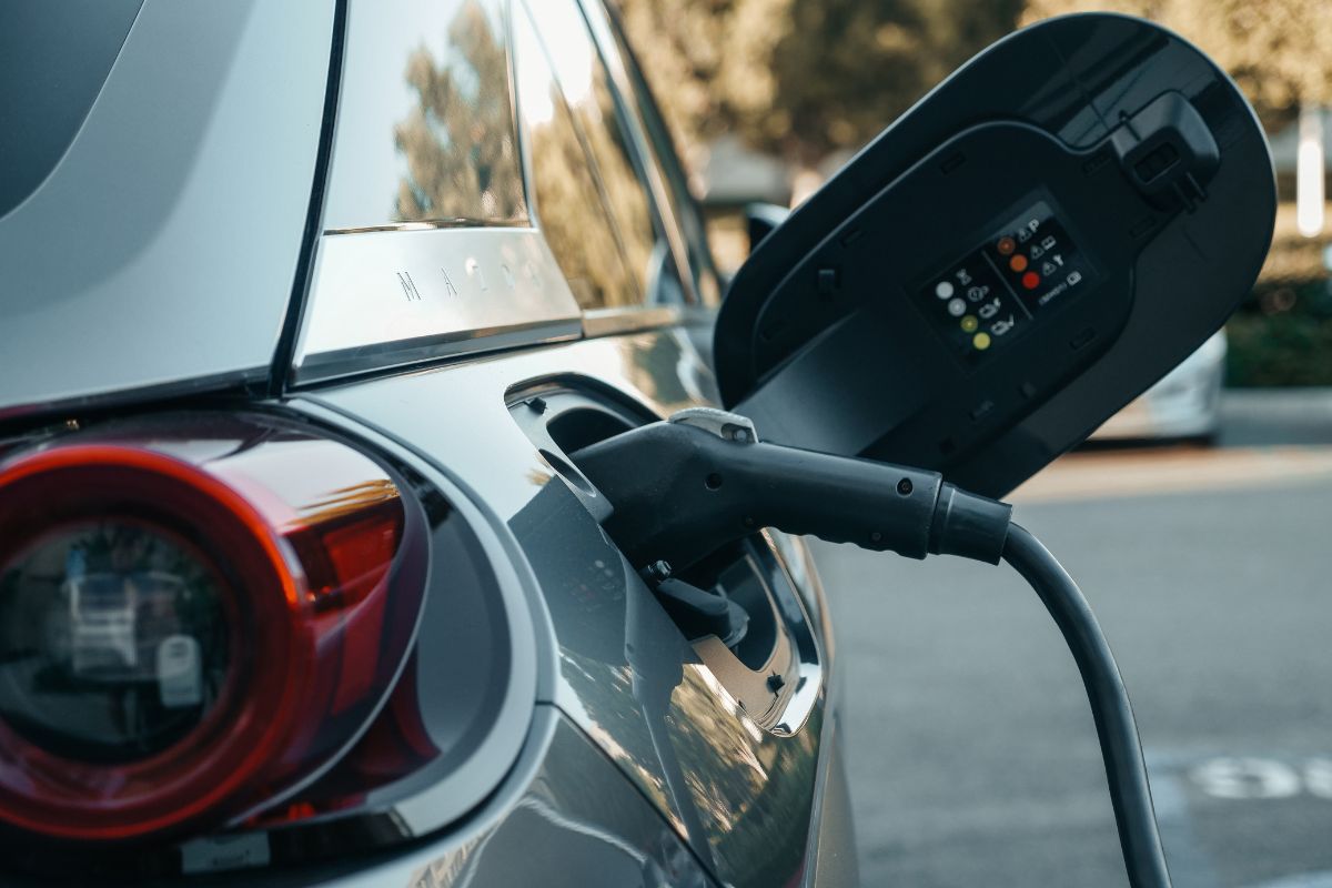 EV Electric Vehicle EV Electric Vehicle