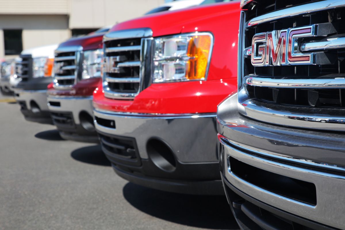 General-Motors-Auto-Truck